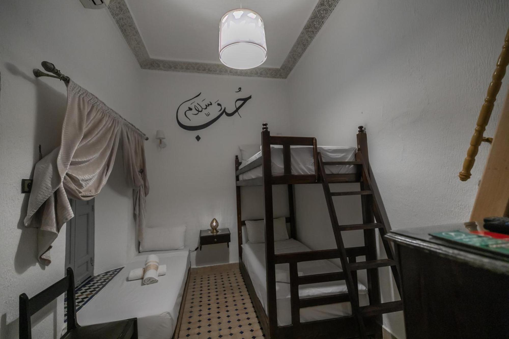 Riad Skilfo Fes Luaran gambar