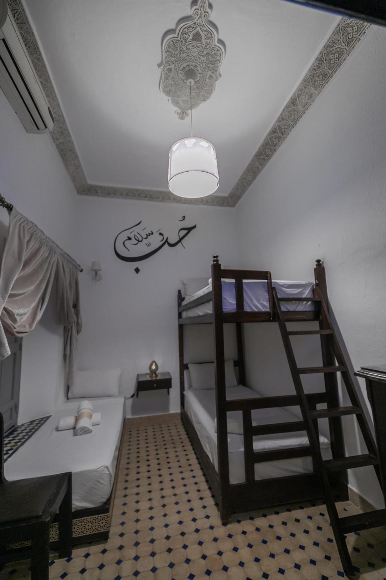 Riad Skilfo Fes Luaran gambar